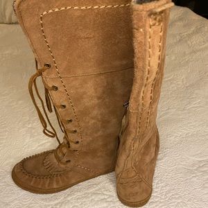 Ugg Somaya Lace Up Boot Tall Camel Suede Size 7